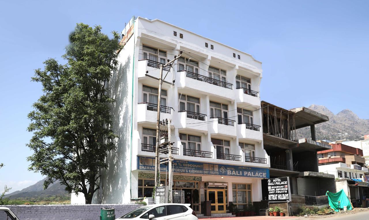 Oyo 22075 Hotel Bali Palace Katra  Εξωτερικό φωτογραφία