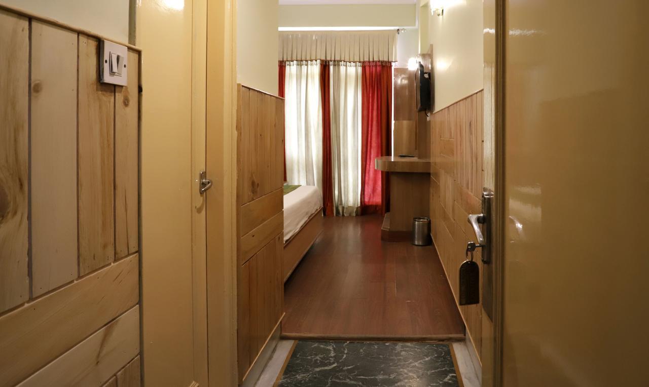 Oyo 22075 Hotel Bali Palace Katra  Εξωτερικό φωτογραφία