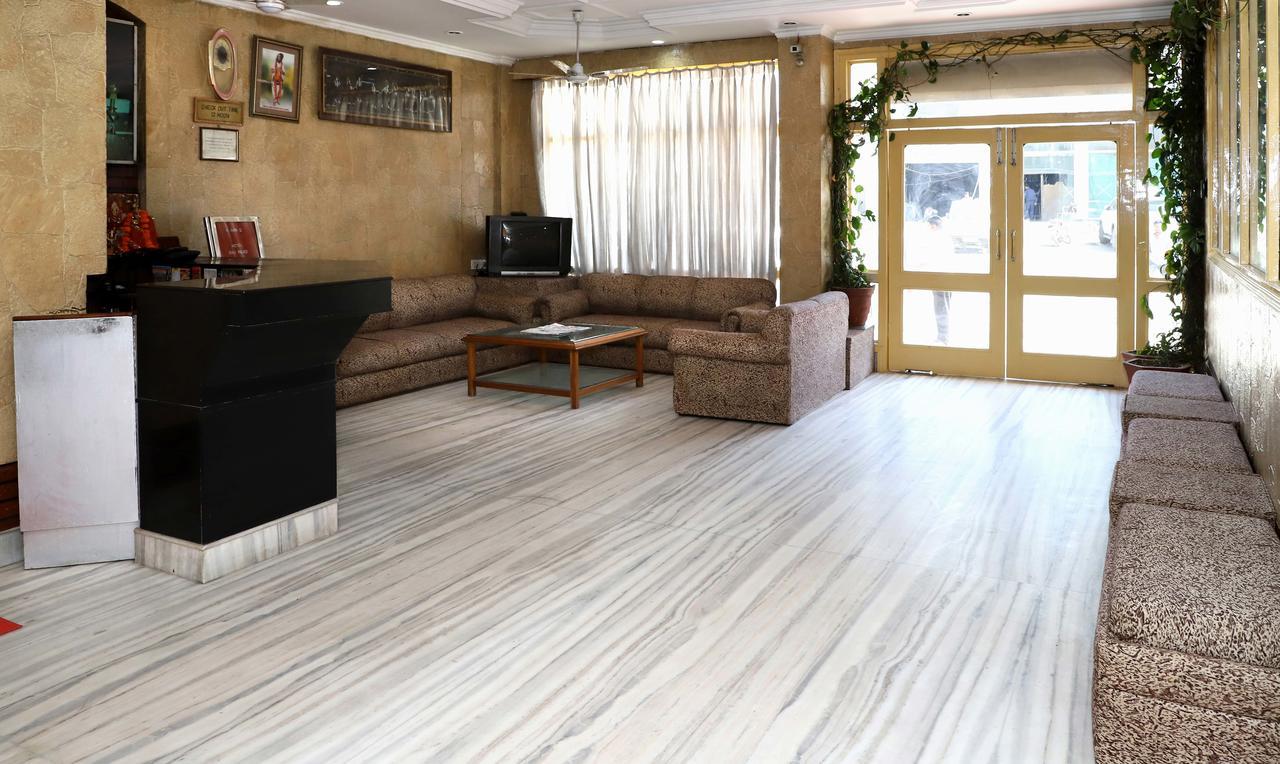 Oyo 22075 Hotel Bali Palace Katra  Εξωτερικό φωτογραφία
