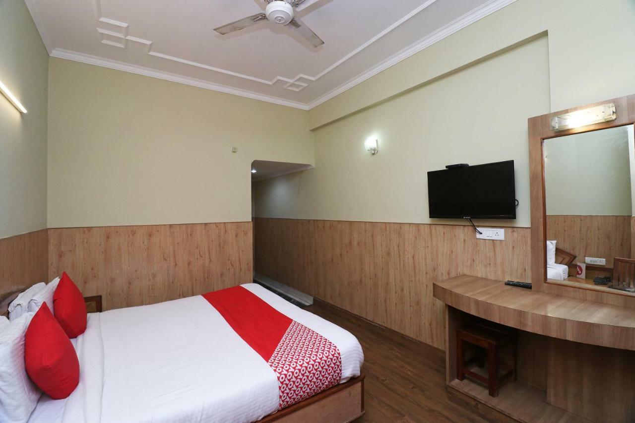 Oyo 22075 Hotel Bali Palace Katra  Εξωτερικό φωτογραφία
